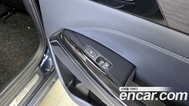 Kia K7 2020 — photo 24