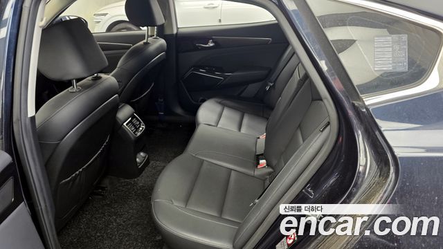 Kia K7 2020 — photo 16