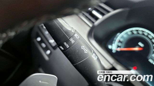 Kia K7 2020 — photo 28