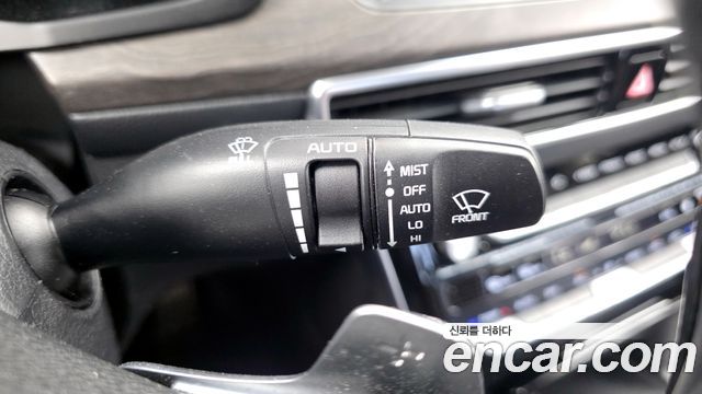 Kia K7 2020 — photo 32