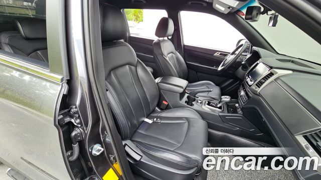 KG Mobility Rexton 2019 — photo 18