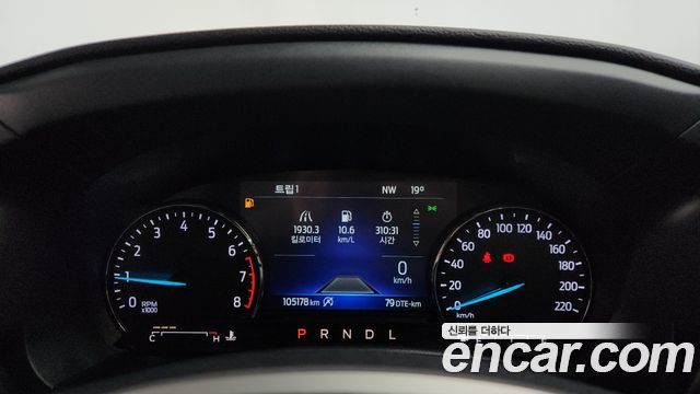 Ford Explorer 2022 — photo 8