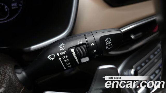 Hyundai Santafe 2021 — photo 28