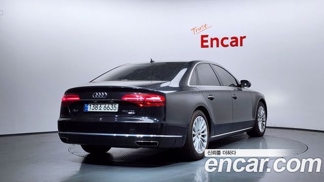 Audi A8 2015 — photo 2