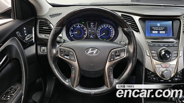 Hyundai Grandeur 2012 — photo 19