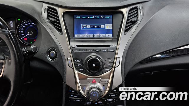Hyundai Grandeur 2012 — photo 20