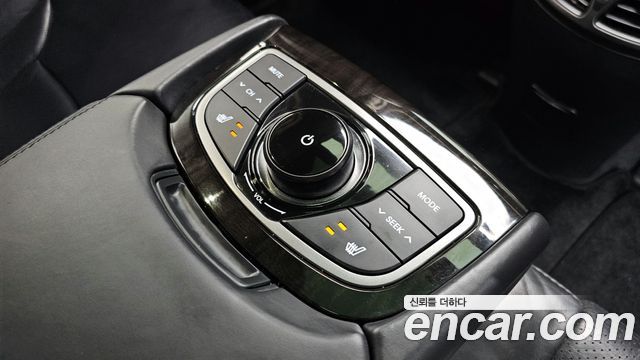 Hyundai Grandeur 2012 — photo 24