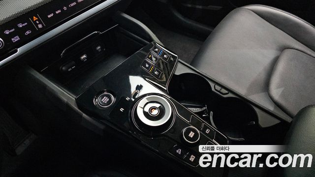 Kia Sportage 2023 — photo 9