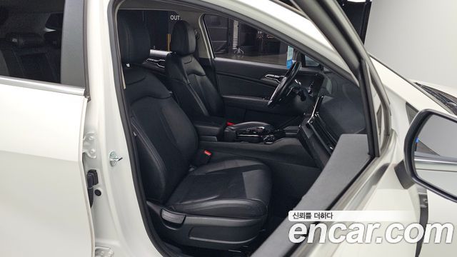Kia Sportage 2023 — photo 12