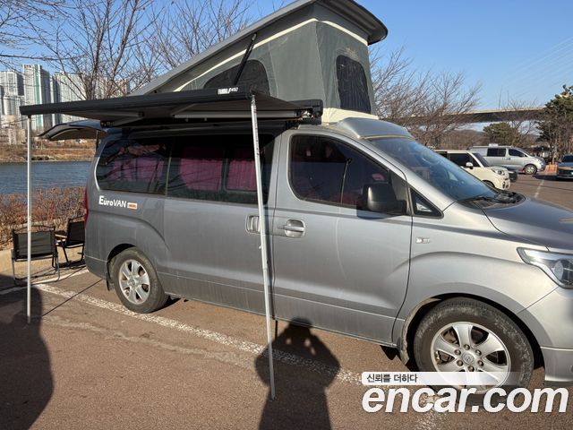 Hyundai Starex 2018 — photo 2