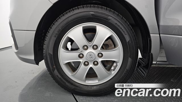 Hyundai Starex 2018 — photo 5