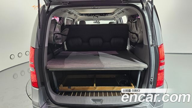 Hyundai Starex 2018 — photo 24