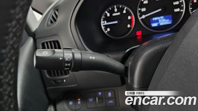 Hyundai Starex 2018 — photo 30