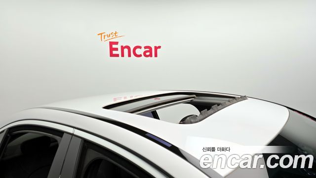 Mercedes-Benz C-Class 2017 — photo 19