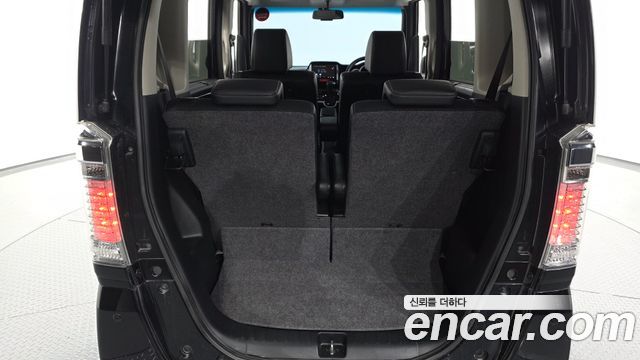 Honda N-BOX 2016 — photo 20