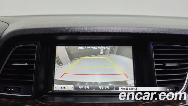 Hyundai Genesis 2016 — photo 17