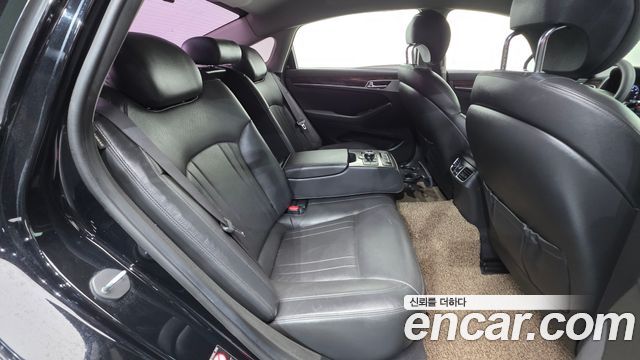 Hyundai Genesis 2016 — photo 20