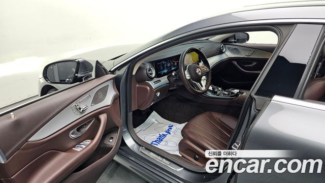 Mercedes-Benz CLS-Class 2019 — photo 10