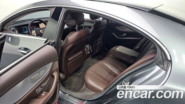 Mercedes-Benz CLS-Class 2019 — photo 11