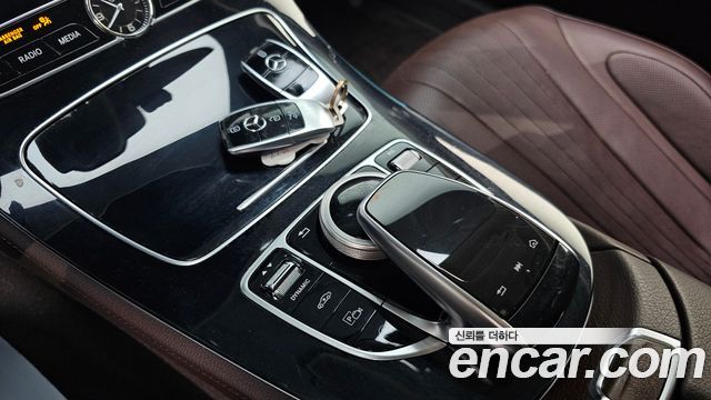Mercedes-Benz CLS-Class 2019 — photo 17