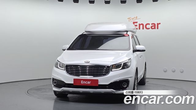 Kia Canival 2017 — photo 3