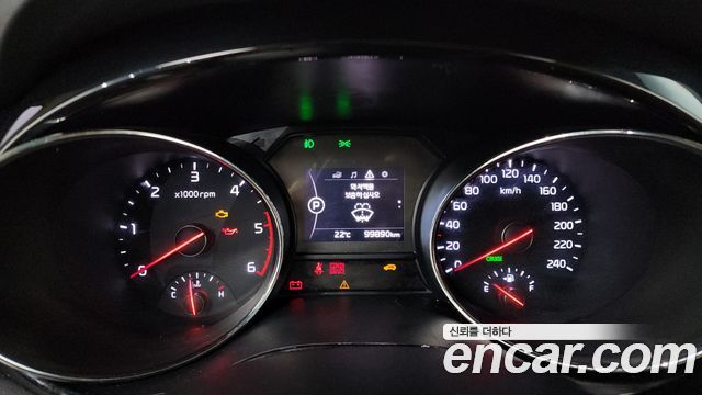 Kia Canival 2017 — photo 11