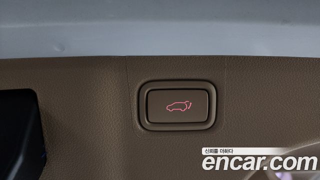 Kia Canival 2017 — photo 26