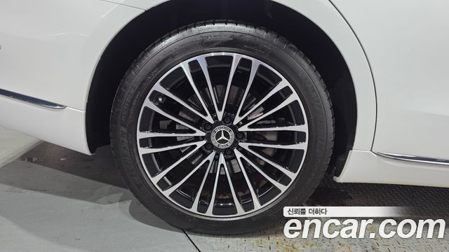 Mercedes-Benz S-Class 2024 — photo 5