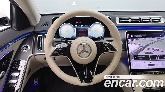Mercedes-Benz S-Class 2024 — photo 20