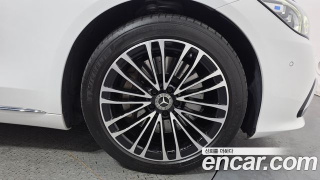 Mercedes-Benz S-Class 2024 — photo 7