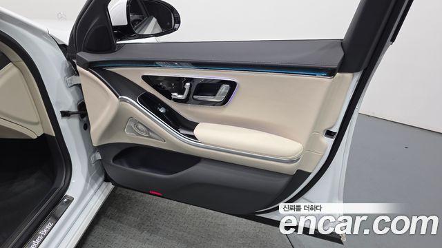 Mercedes-Benz S-Class 2024 — photo 14