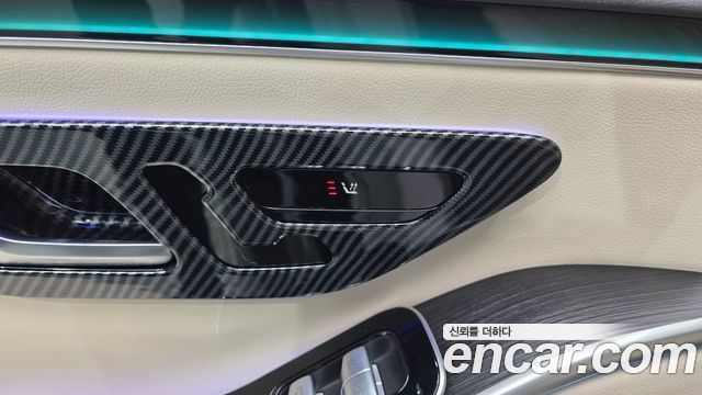 Mercedes-Benz S-Class 2024 — photo 30