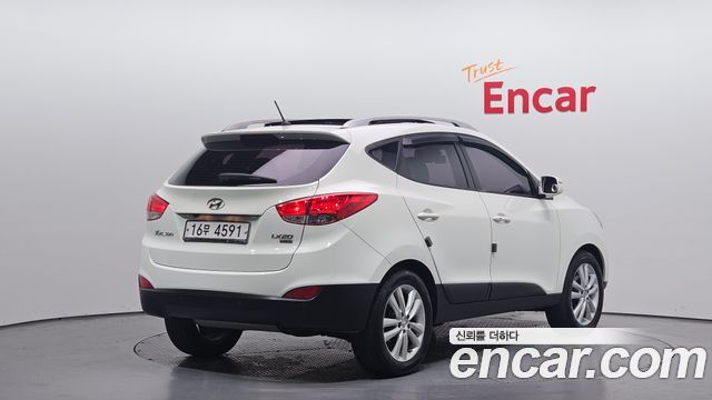Hyundai Tucson 2012 — photo 2