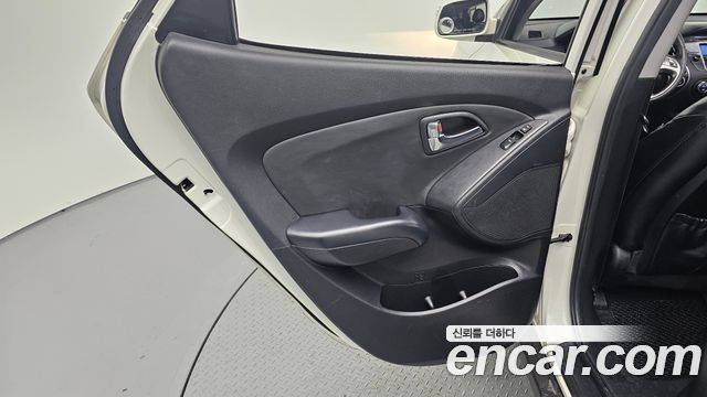 Hyundai Tucson 2012 — photo 15