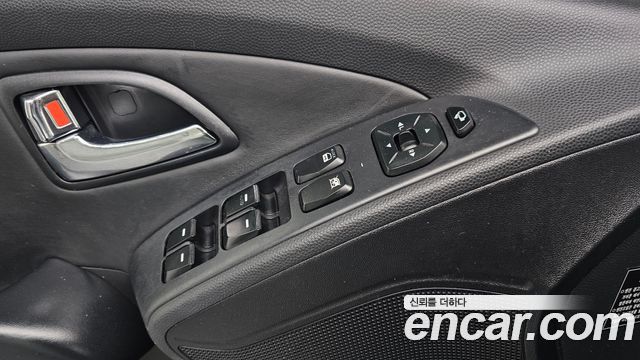 Hyundai Tucson 2012 — photo 29