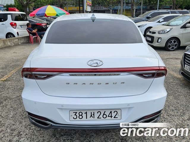 Hyundai Grandeur 2023 — photo 2
