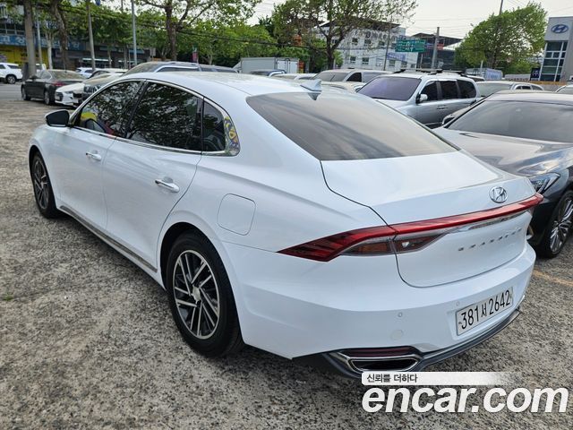 Hyundai Grandeur 2023 — photo 4