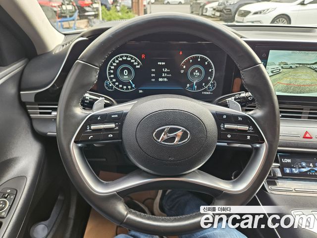 Hyundai Grandeur 2023 — photo 12