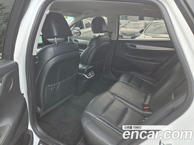 Hyundai Grandeur 2023 — photo 18