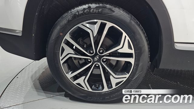 Hyundai Santafe 2020 — photo 5