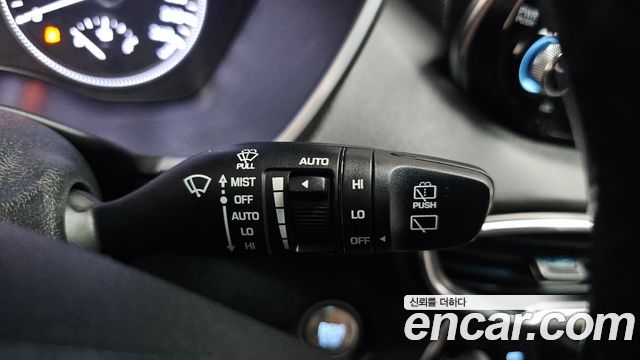 Hyundai Santafe 2020 — photo 32