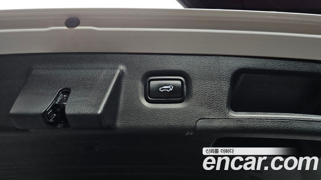Hyundai Santafe 2020 — photo 34