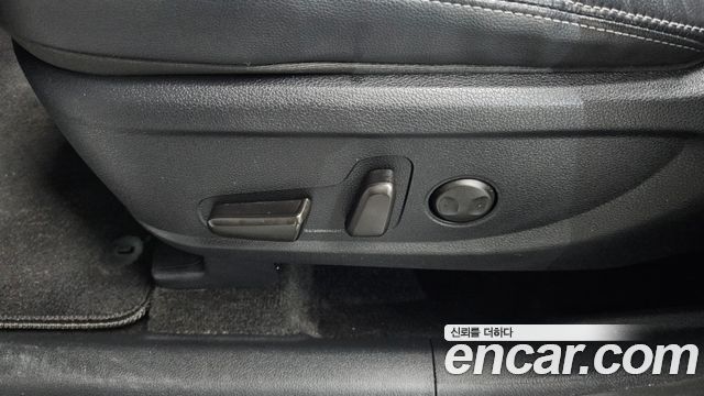 Hyundai Santafe 2020 — photo 35
