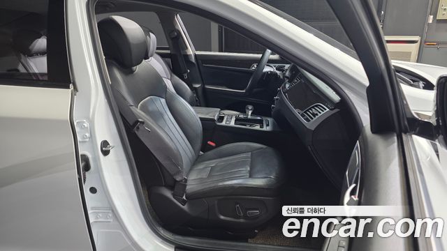 Genesis G80 2020 — photo 12