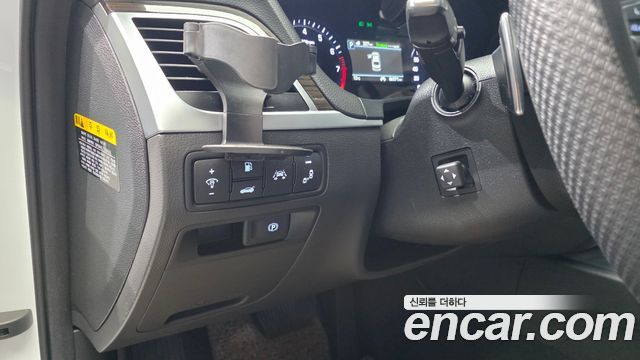 Genesis G80 2020 — photo 15