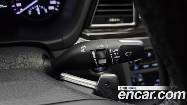 Genesis G80 2020 — photo 16