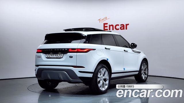 Land Rover Range Rover Evoque 2022 — photo 2