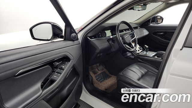 Land Rover Range Rover Evoque 2022 — photo 10