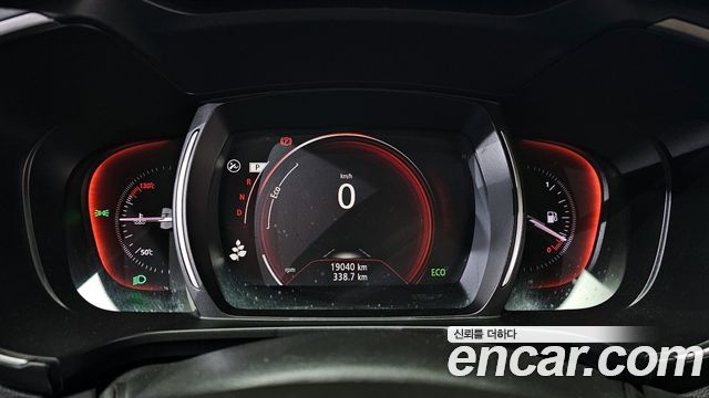 Renault Korea QM6 2021 — photo 11