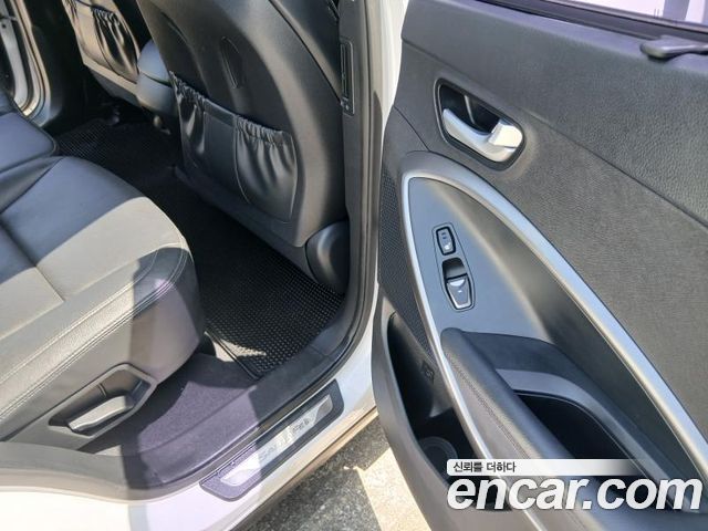 Hyundai Santafe 2015 — photo 17